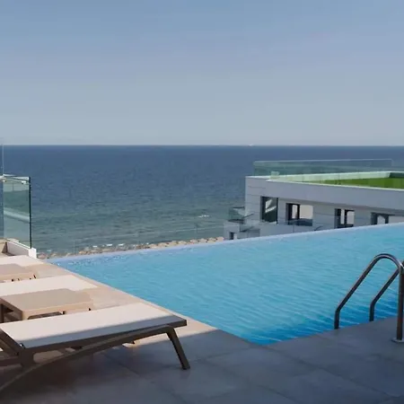 아파트 Infinity Luxury
